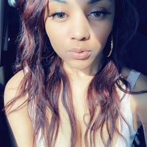 Meet your Posher, Jhania